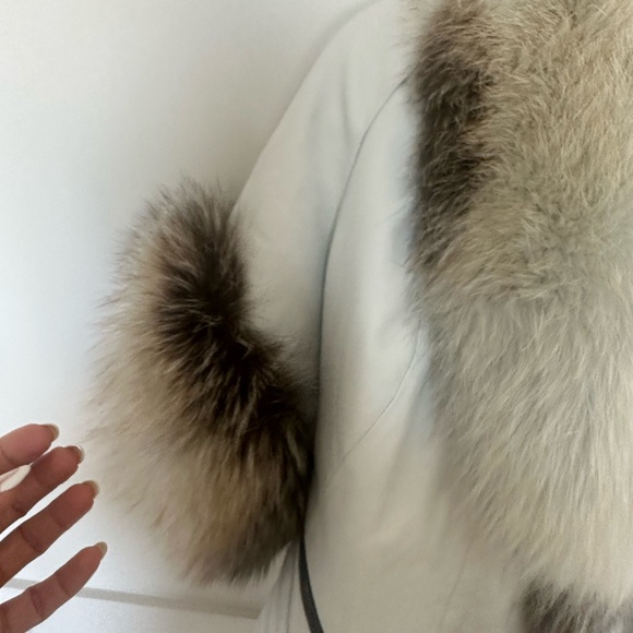 White leather with fur jacket from istanbul . Real leather - Picture 6 of 10